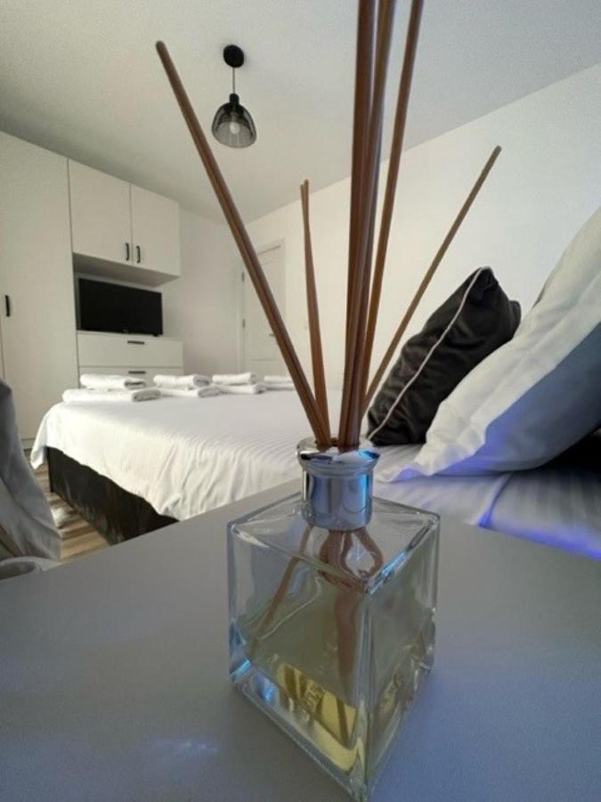 Escape Lounge Leilighet Craiova Eksteriør bilde