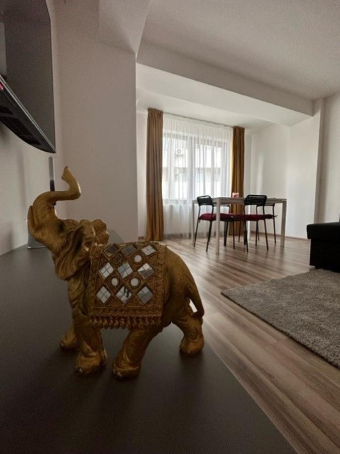 Escape Lounge Leilighet Craiova Eksteriør bilde